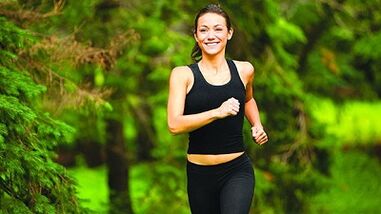 Aerobic exercise to lose weight in the abdomen and sides.